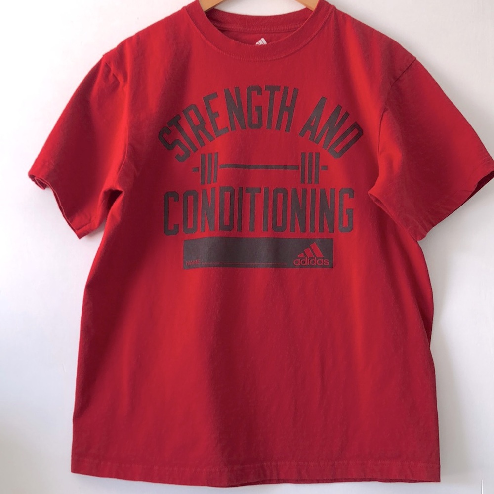 MENS ADIDAS TEE SHIRT. LARGE